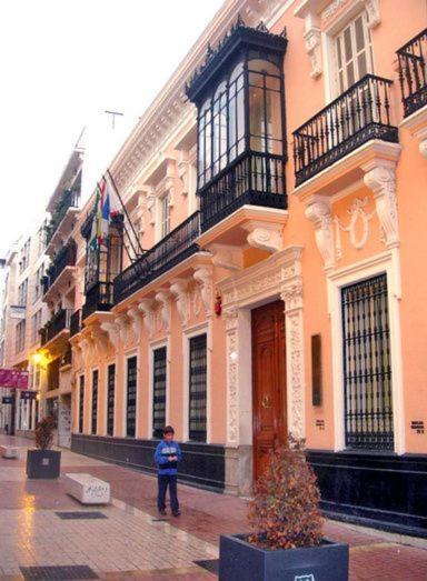 Don Miguel, Apartamento Y Parking Huelva Exterior foto